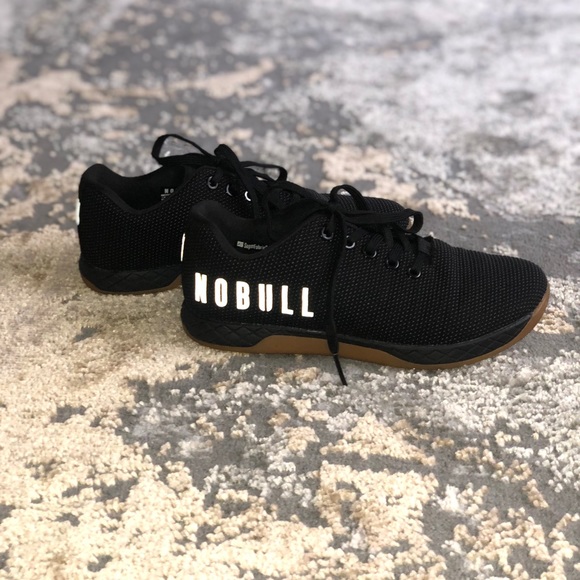 NOBULL Shoes - BLACK GUM TRAINER (WOMEN'S) NO BULL